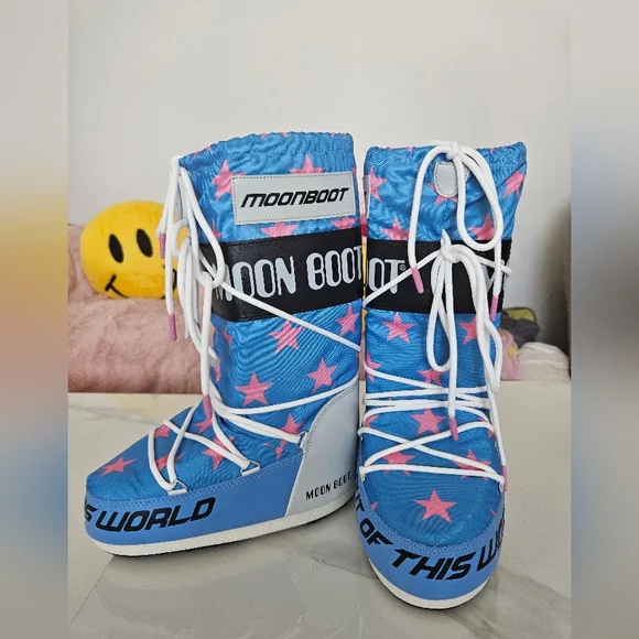 Moon Boot Blue and Pink Star Ankle Boots - Picture 2 of 5